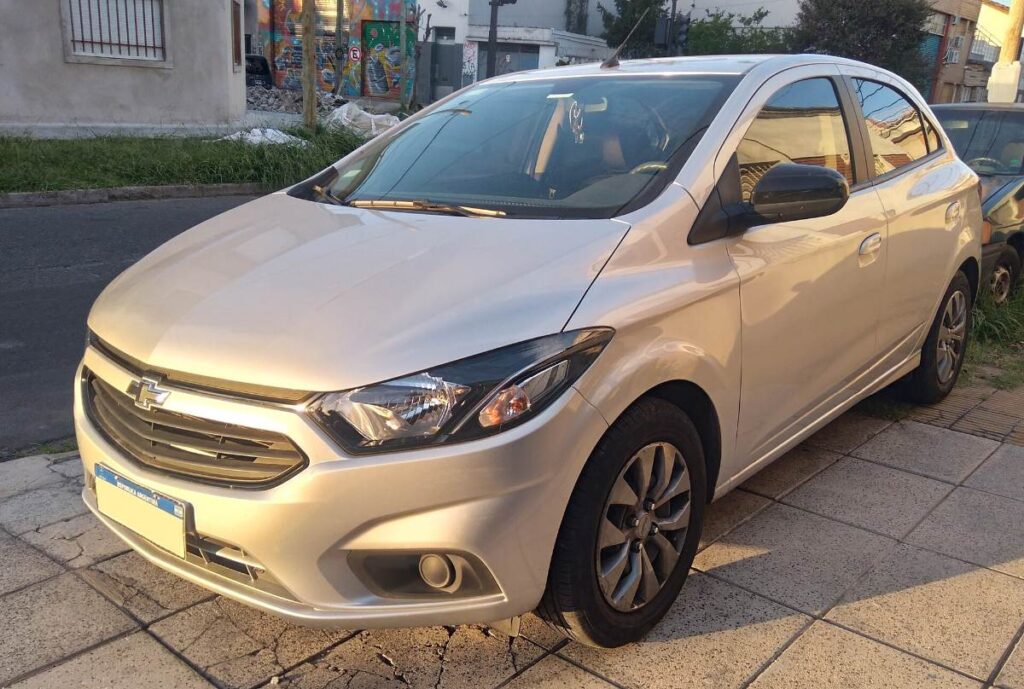 Chevrolet Onix Joy 1.4 LS Black Edition 2019
